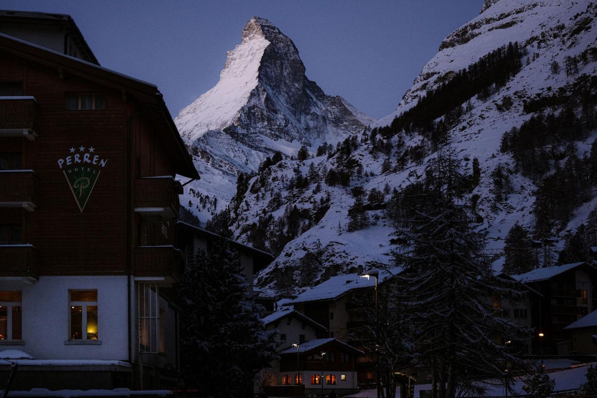 Alpine Hotel Perren Zermatt Kültér fotó